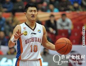 吕晓明个人资料,从平凡走向卓越的奋斗历程