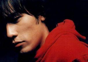 周杰伦发福照片,昔日偶像身材大变样