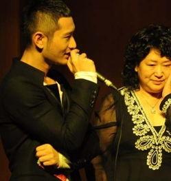 黄晓明的父母资料,星途璀璨背后的家庭故事